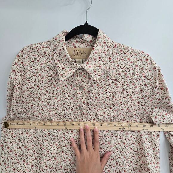 Ryan Michael Women’s Silk Cream Red Floral Snap Long Sleeve Western Shirt Sz L - Picture 6 of 10